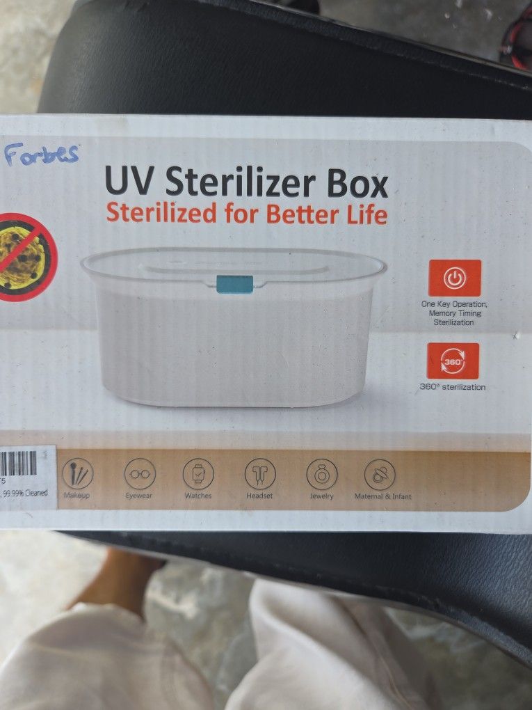 UV Sterilizer Box