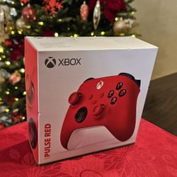 Xbox Core Wireless Gaming Controller – Pulse Red