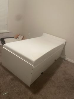 Twin Bed With Mattress