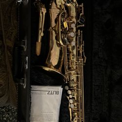 Jupiter Jas-767 Saxophone 
