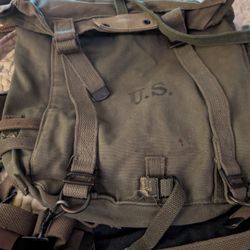 WW2, Vietnam, and Cold War Tub Full Of Stuff 