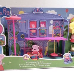 NEW Peppa Pig Peppa's Ultimate Play Center Playset 11 Pieces Age 3+ 