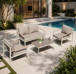 New! Outdoor Patio Set (4 Piece Set)