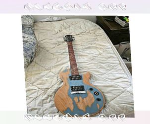 Rock On Strong with High End Electric Guitar Collection teacher program