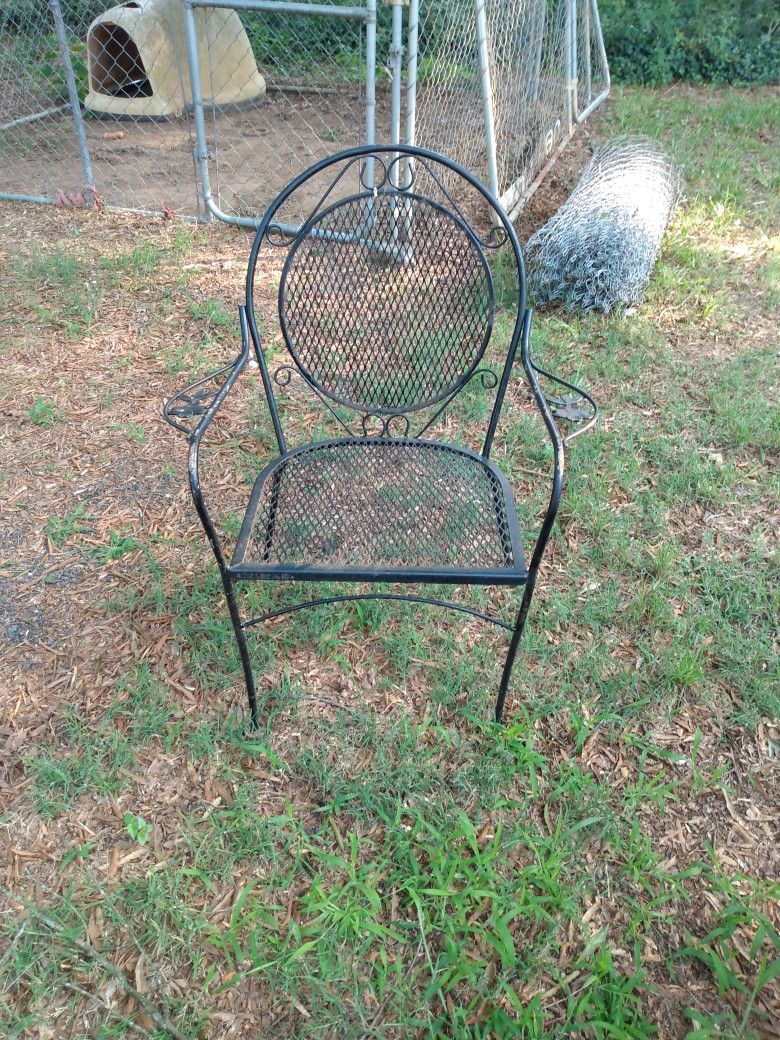 Vintage Wrought Iron Table - Chairs