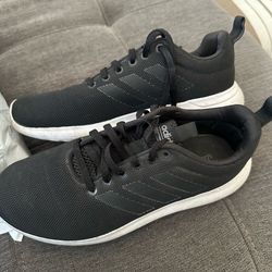 Women’s shoes