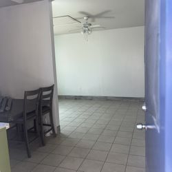 Amplia habitación
