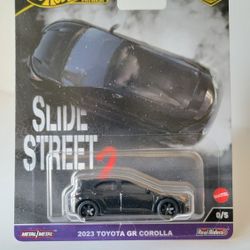 Hot Wheels 2023 Toyota  GR Corolla Chase 0/5
