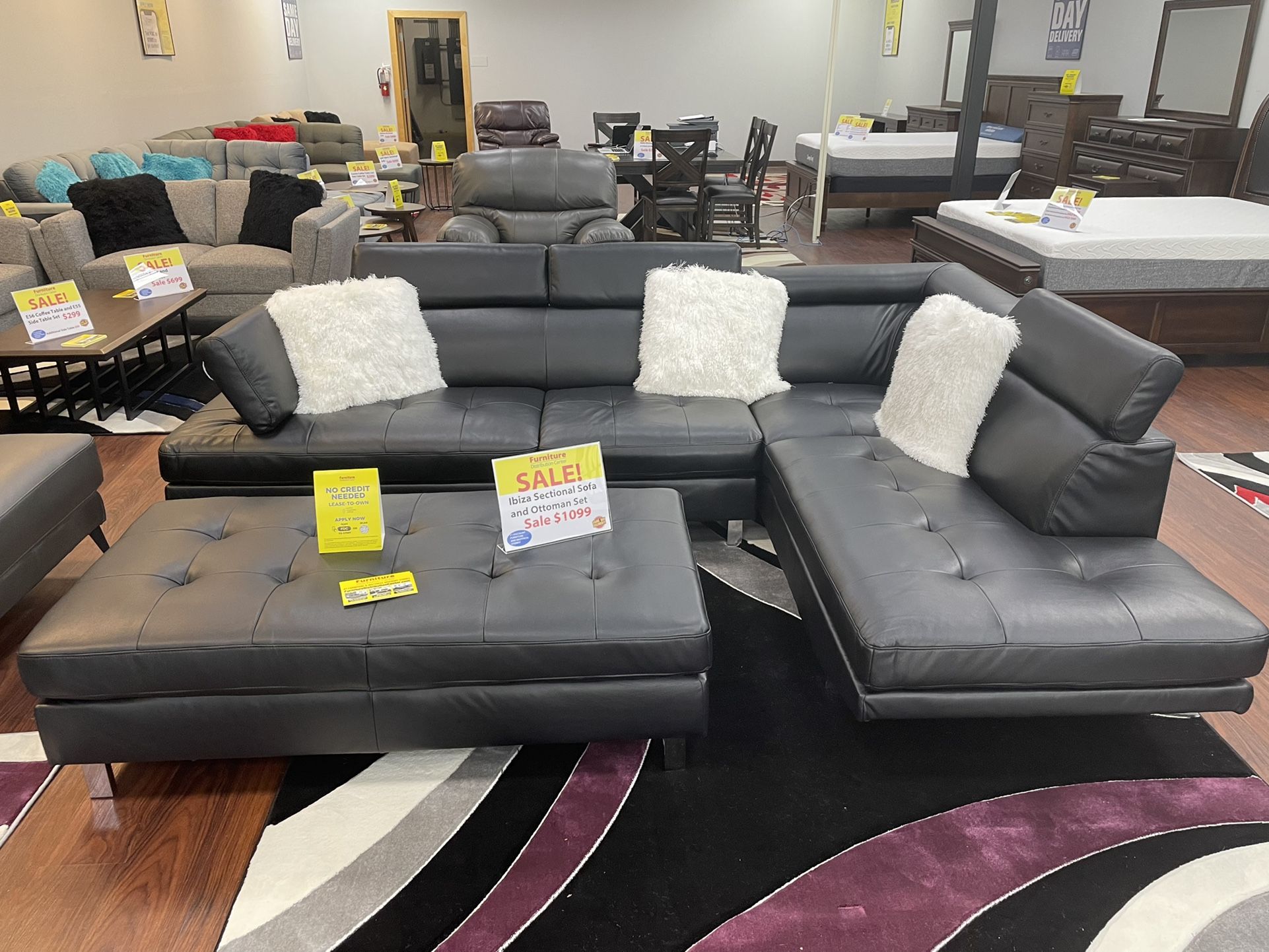 Sale 🔥$899 🔥 Black Or Gray Leather Sectional Sofa With Ottoman ** Ellenton Outlets ** No Credit Needed