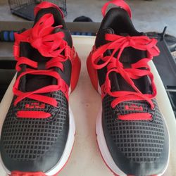 nike  sneakers