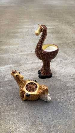 Figurines