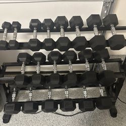 NEW IN BOX - Rubber Hex Dumbbell Set 5lb - 50lb dumbbells. >$1 per lb. 550 pounds. no rack included.