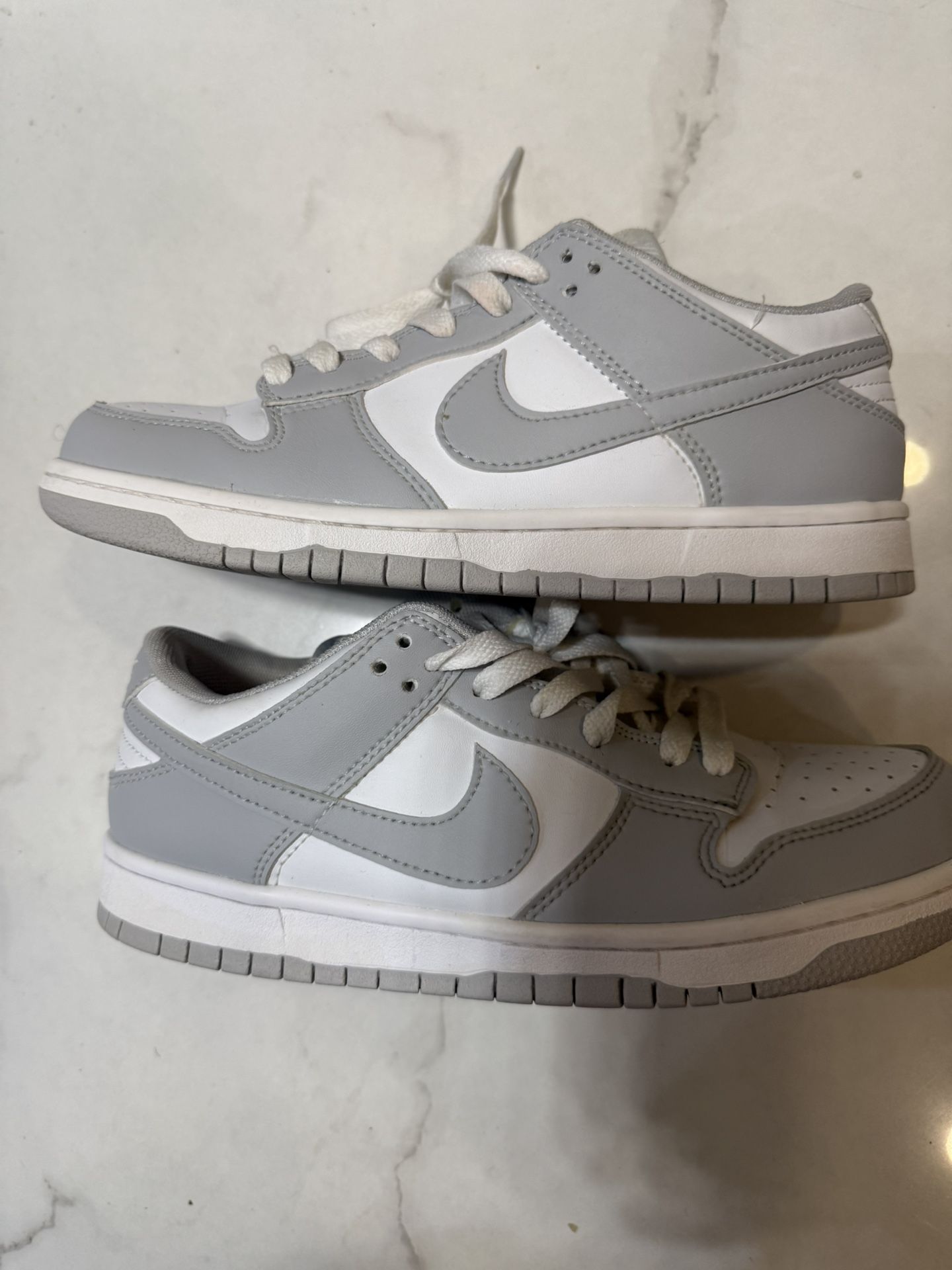 Nike Dunk Low” Pure Platinum Wolf Grey” Men Size 7