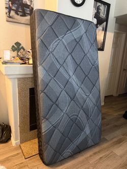 Twin bed