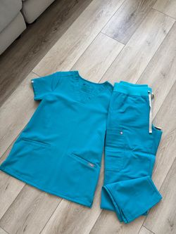 FIGS Scrub Set – Brand New, Never Worn – $55 Each Scrubs Set