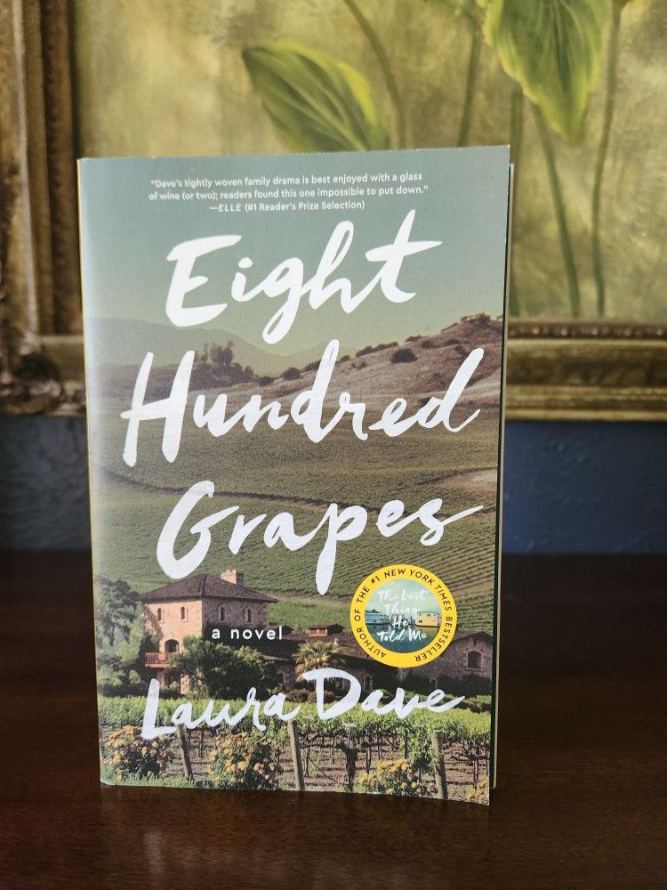 Eight Hundred Grapes- Paperback