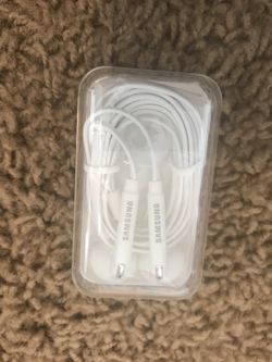 Samsung Ear Buds