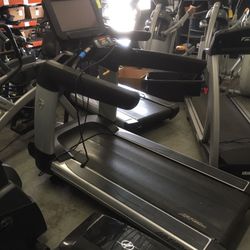 Life Fitness 95TS 95t Elevation Series Commercial Treadmill for Home Gym