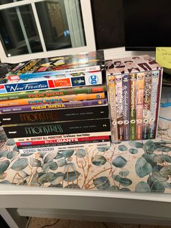 Collected comic lot -Hardcovers + TPBs