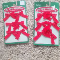 NWT 12 Piece Tiny Ribbons