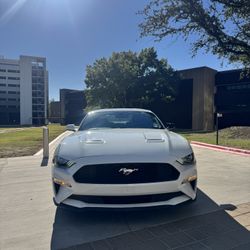 2020 Ford Mustang