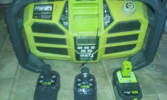 RE: Ryobi tough tunes jobsite radio w/3 Ryobi BATTERIES-TONIGHT SPECIAL 50$ FOR ALL