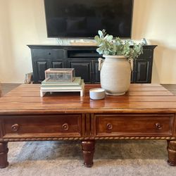 Coffee Table - Thomasville Ernest Hemingway Collection