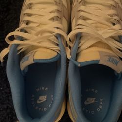 University Blue And White Dunks