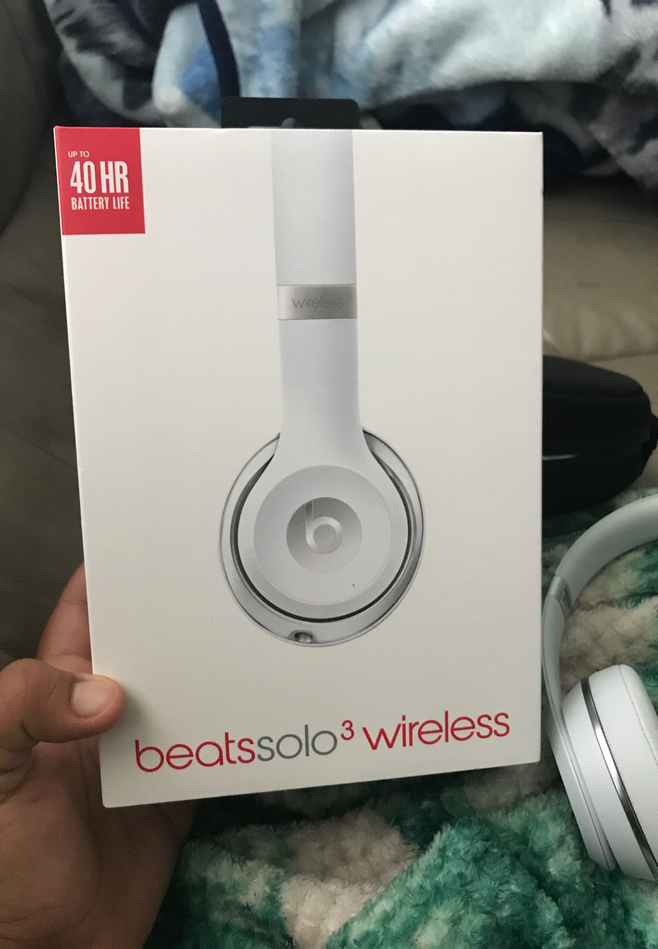 beats solo 3 pick up only TRADES ACCEPTABLE