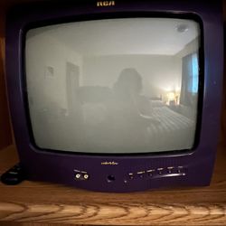 RCA colored television 13 inch