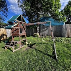 Play Set $200