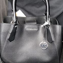 Michael Kors KIMBERLY Large East West Satchel Purse Black Pebble Leather