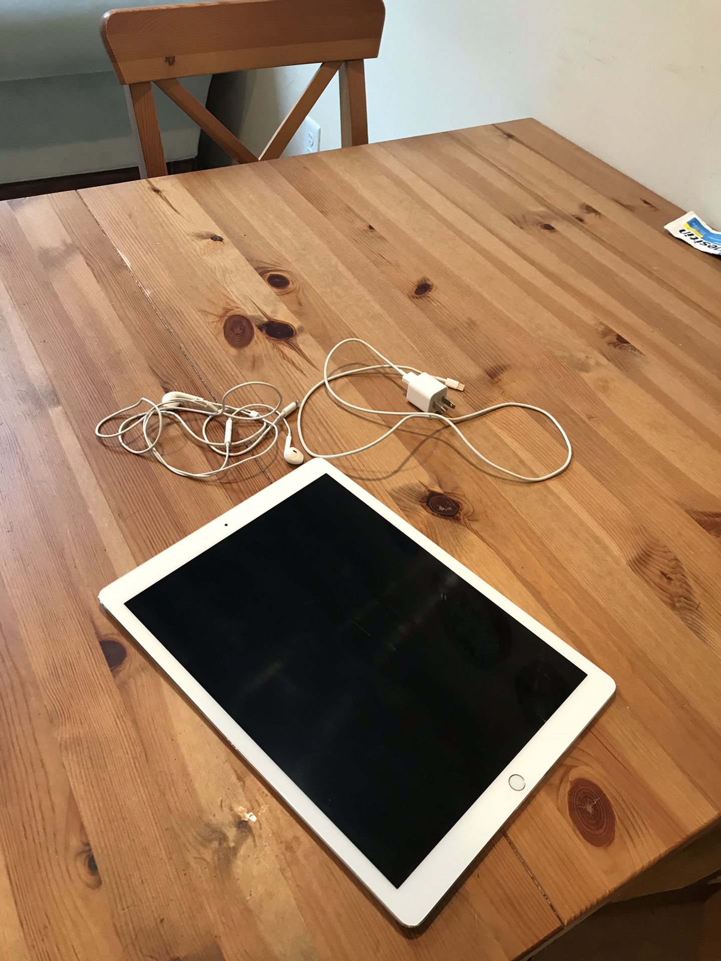 Apple iPad Pro 12.9” in excellent condition