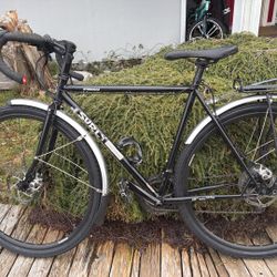 Surly Straggler 56cm Touring/gravel Bike