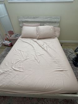 Full Size Bed