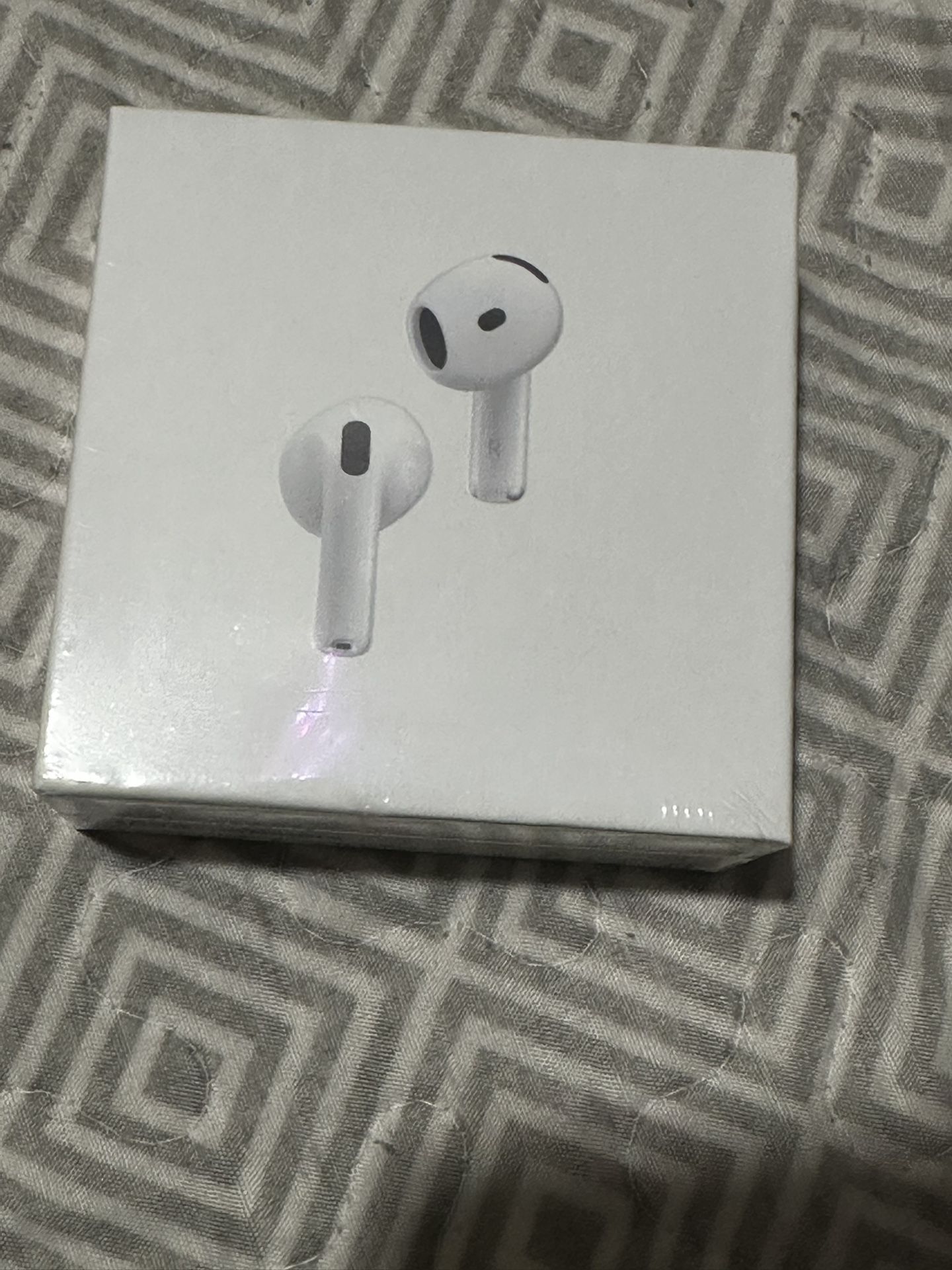 Apple AirPods (3rd Generation) with Lightning Charging Case