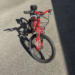 Kid’s 6 speed Specialized Mountain Bike