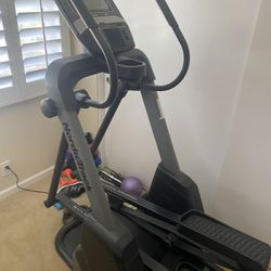 NordicTrack FS10i Eliptical trainer