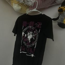 Yu-Gi-Oh! Hot topic Shirt (small)