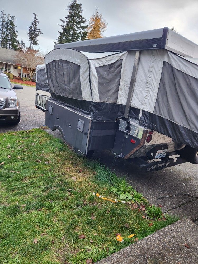 2013 somerset E3 toy hauler