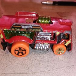 Hot Wheels Chill Mill Speed Juice Truck - Red, 2015