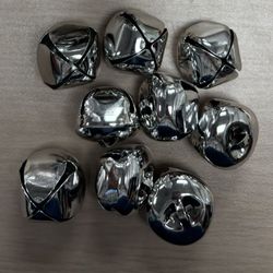 Silver Bells Christmas – New