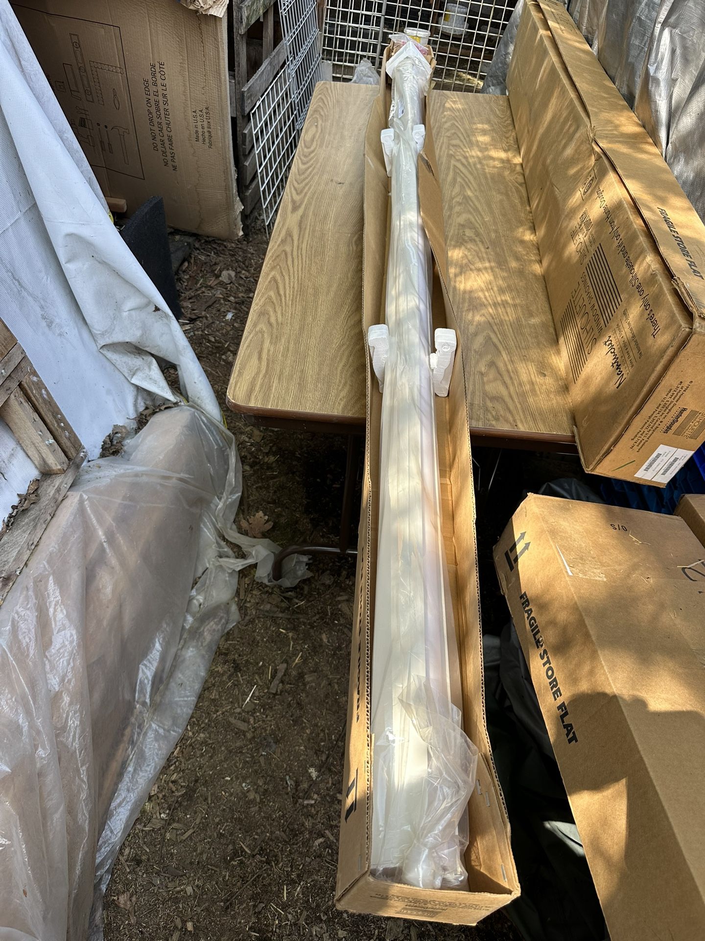Silhouette window shedding Size 94 3/8x45 7/8