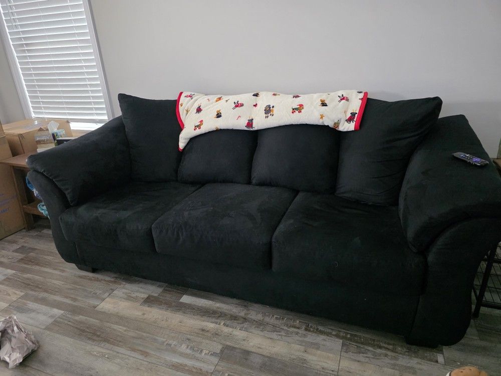 Nearly New Black Couch 
