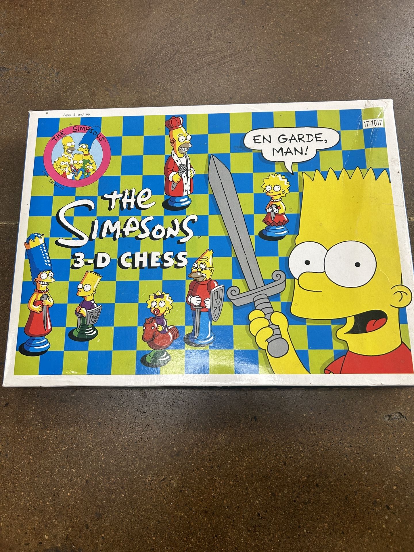 The Simpsons 3-D Chess Set-Complete