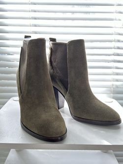 Michael Kors Boots 
