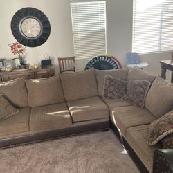 2 Piece Sectional