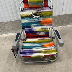 Tommy Bahama Backpack Beach Chair With Back Cooler Compartment!