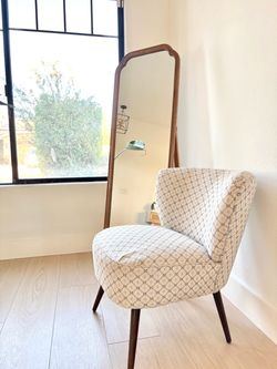 Mid Century Modern Accent Chair