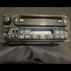 Dodge Dakota Radio & Misc Parts